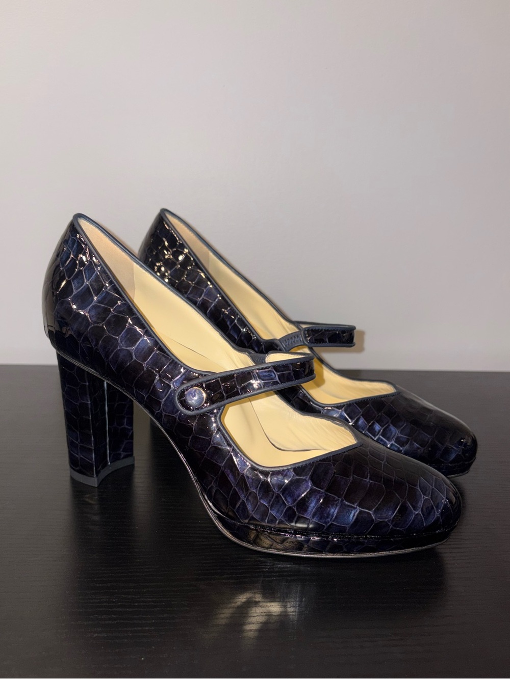 Sarah Flint Mary Jane Pumps Italy  Croc Embossed Patent Leather Mary Jane Pumps